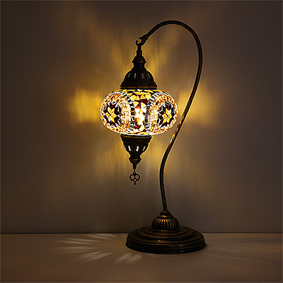Mozaiküveg karos asztali lámpa - TM 17L B11