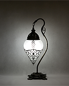 Karos ottomán asztali lámpa