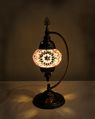Mozaiküveg karos asztali lámpa
