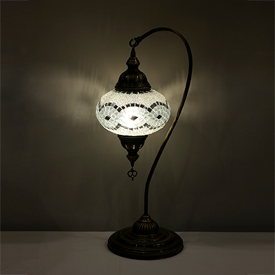 Mozaiküveg karos asztali lámpa - TM 17L 027